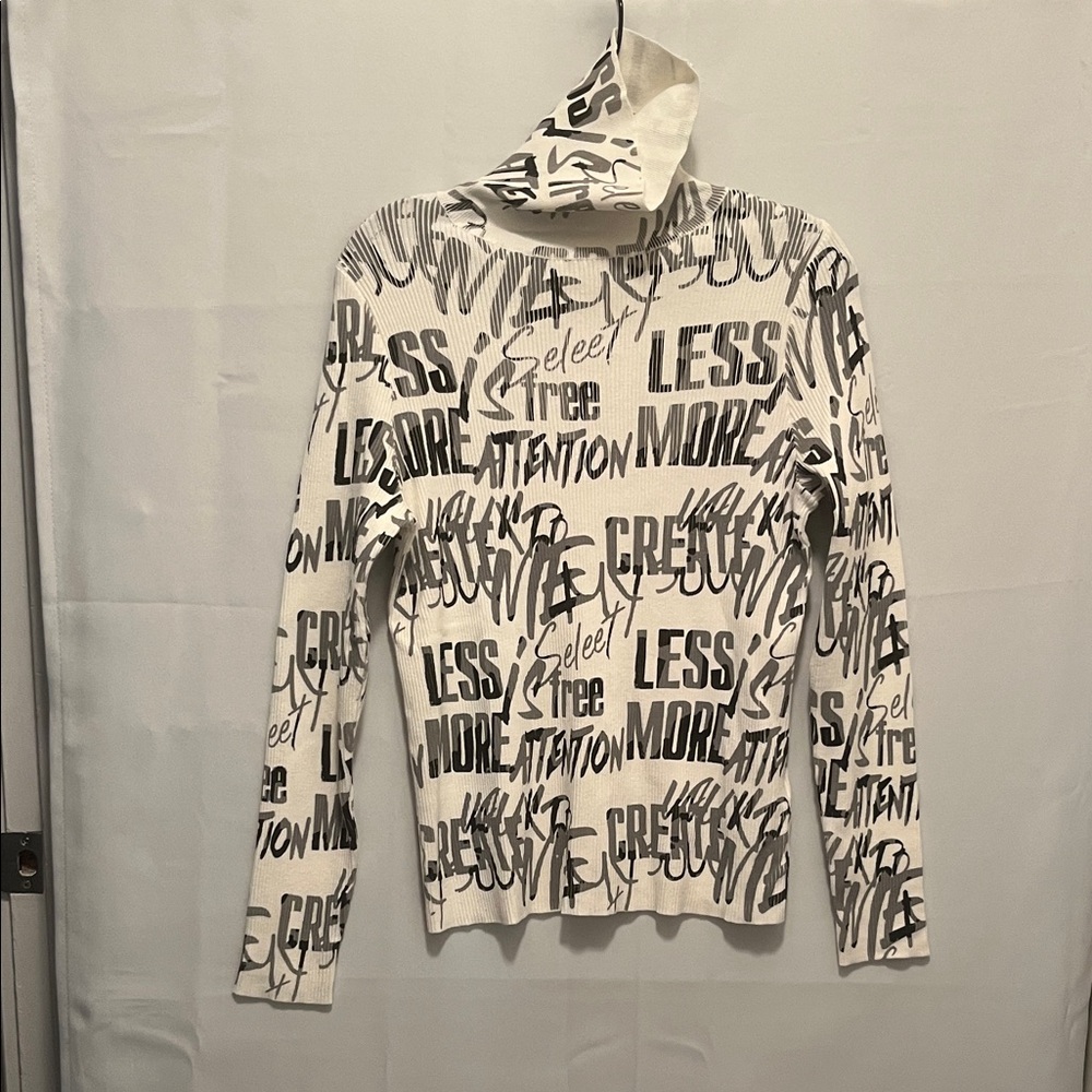 S•Deer Graphic Print White and Black Turtleneck Viscose Polyester USED Size XL